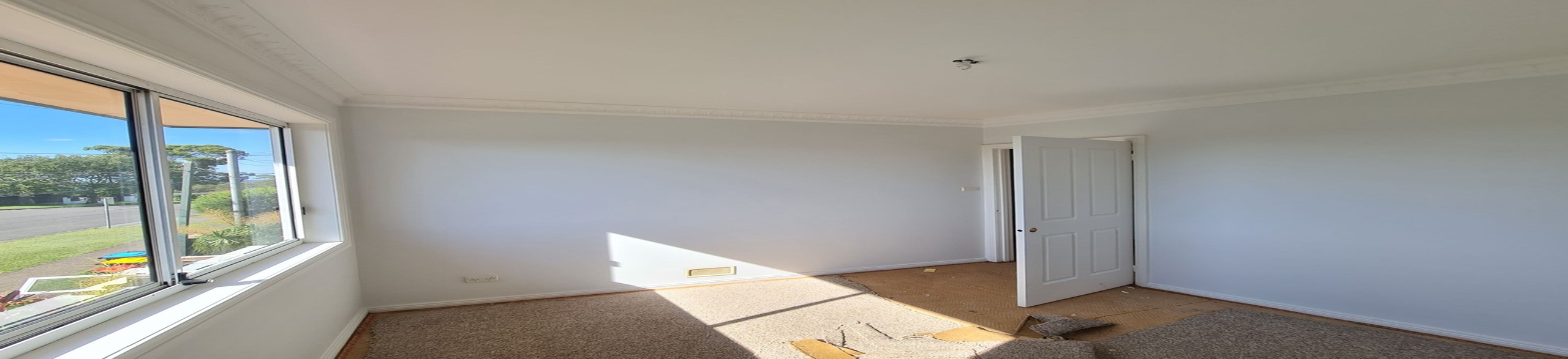 Beacon Hills Modern Family Home-1